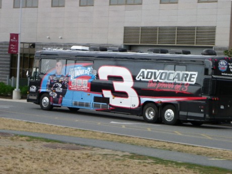Bus at Foxboro.... looks impressive.